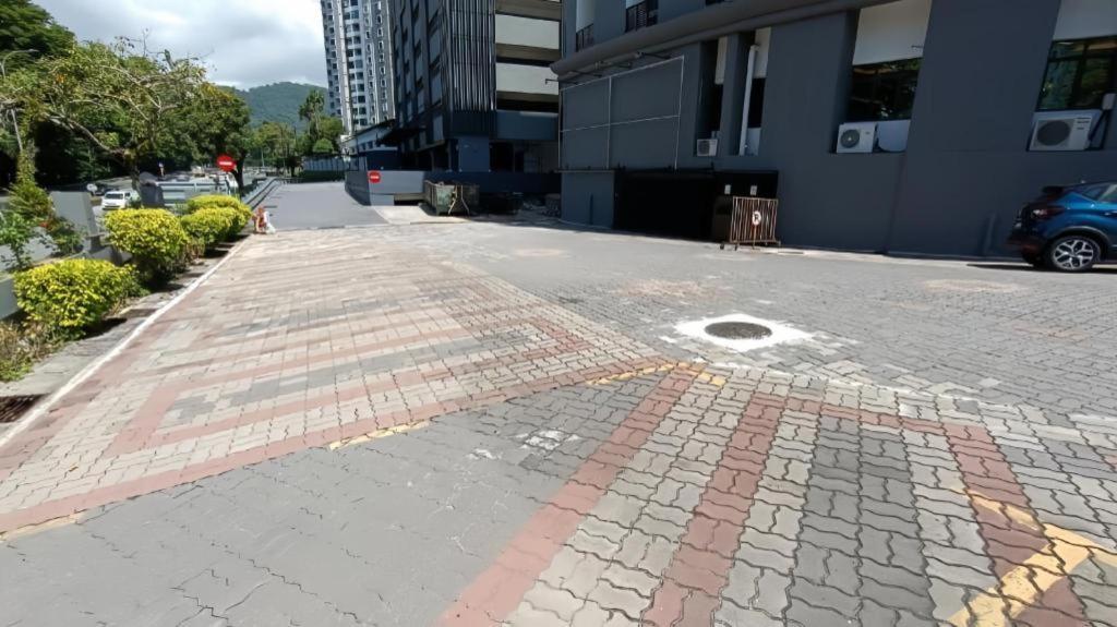 Stallions Suite Penang Jelutong Exterior foto