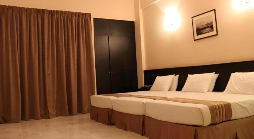Stallions Suite Penang Jelutong Exterior foto