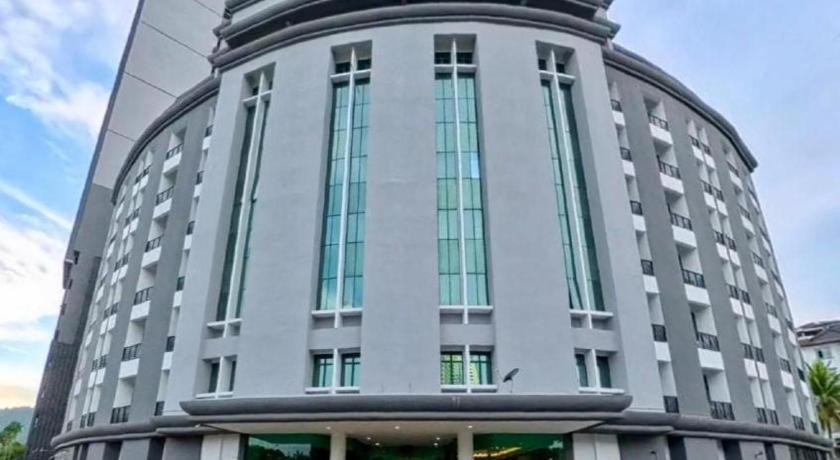 Stallions Suites Penang Jelutong Exterior foto